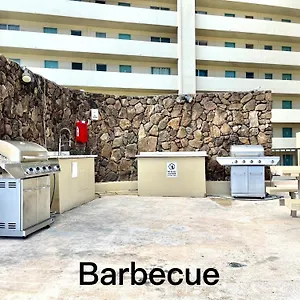 Aparthotel Diamond, Ocean, And Canal View Affordable Family House7person, Honolulu