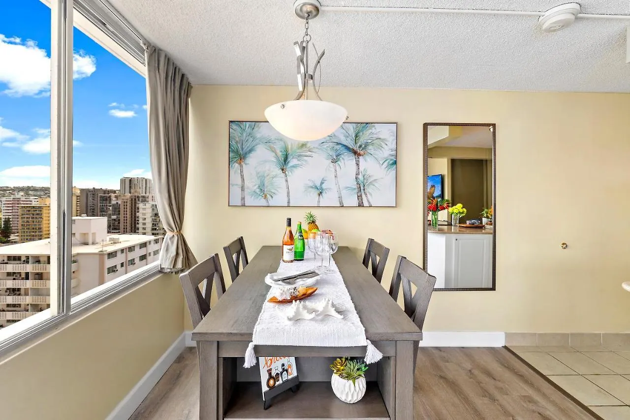 Pacific Monarch - 1 Bedroom - Ocean And City Views! Honolulu