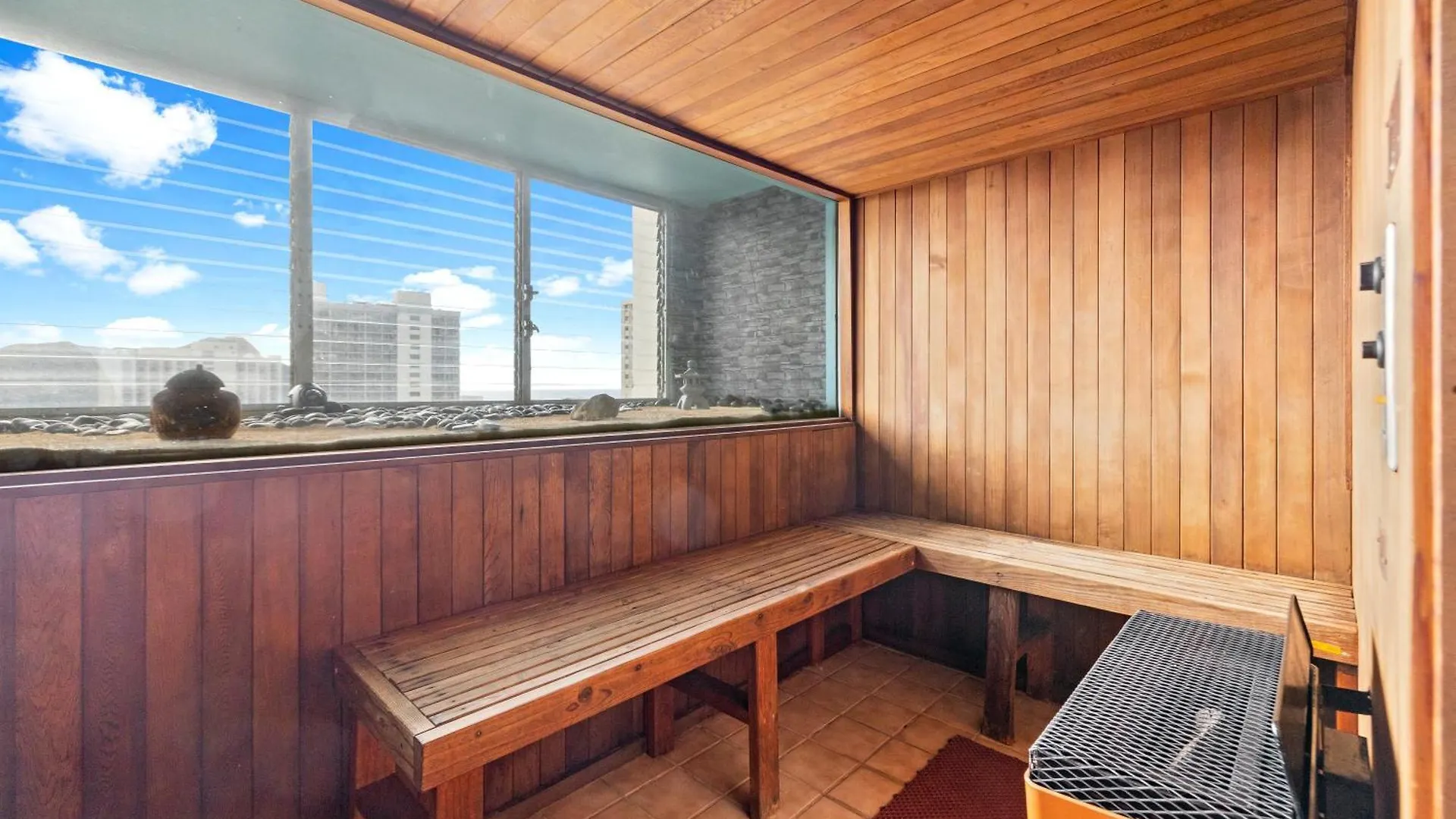 Aparthotel Pacific Monarch - 1 Bedroom - Ocean And City Views! Honolulu
