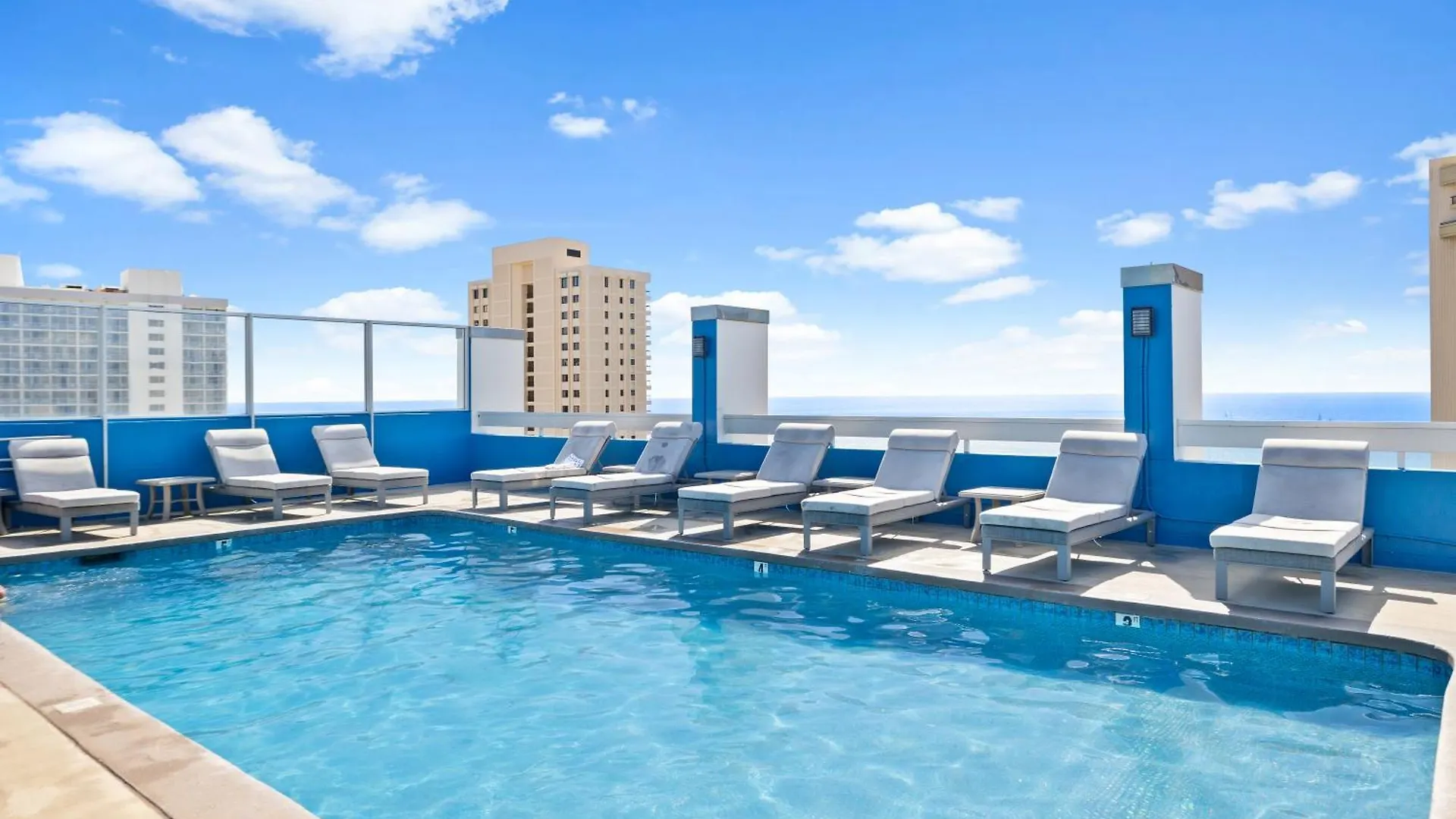 Pacific Monarch - 1 Bedroom - Ocean And City Views! Honolulu